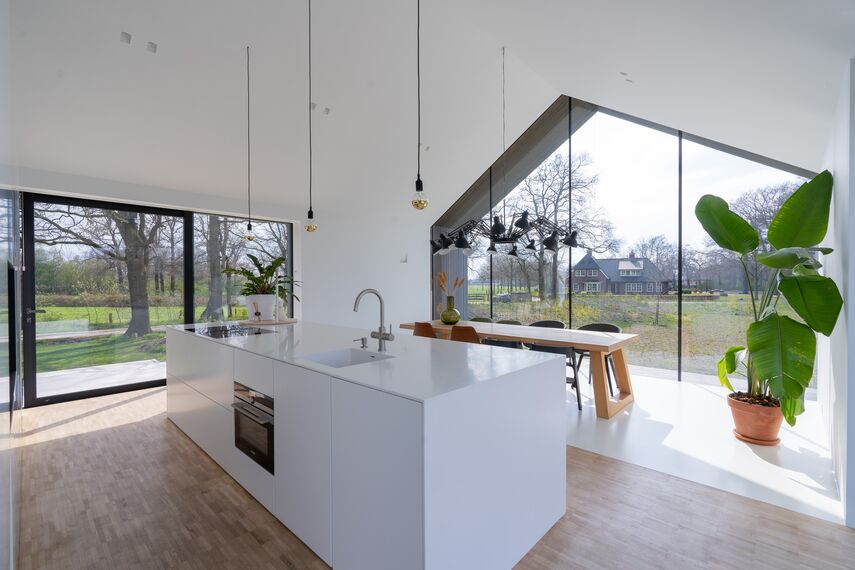 SlimLine 38 Portes, ConceptPatio 130 Coulissants et ConceptSystem 77 Fenêtres - Het Kleine Krikhaar situé à Geesteren, les Pays-Bas