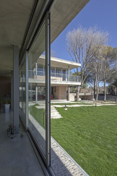 MasterLine 8 Fenêtres - Maison Privée Las Lomas situé à Madrid, Espagne