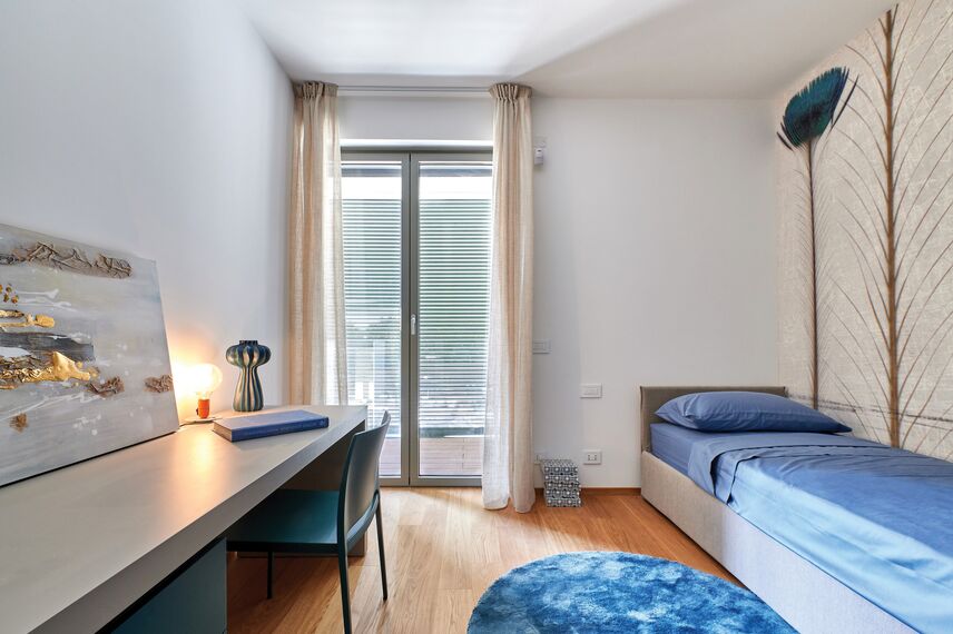 BriseSoleil 40 Brise Soleil, SlimPatio 68 Coulissants et CS 77 Hidden Vent Fenêtres - Immeuble résidentiel Palazzo Arbà situé à Genoa, Italie