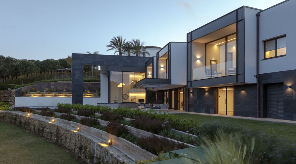 SlimLine 38 Portes, HiFinity Coulissants et ConceptFolding 77 Coulissants - Maison Villa en Espagne - En toute transparence situé àEspagne