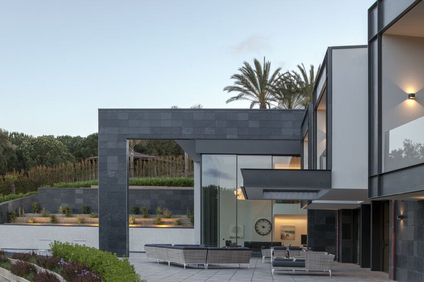 SlimLine 38 Portes, HiFinity Coulissants et ConceptFolding 77 Coulissants - Maison Villa en Espagne - En toute transparence situé àEspagne