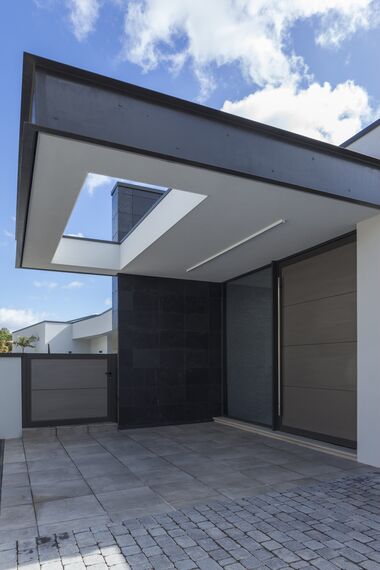 SlimLine 38 Portes, HiFinity Coulissants et ConceptFolding 77 Coulissants - Maison Villa en Espagne - En toute transparence situé àEspagne