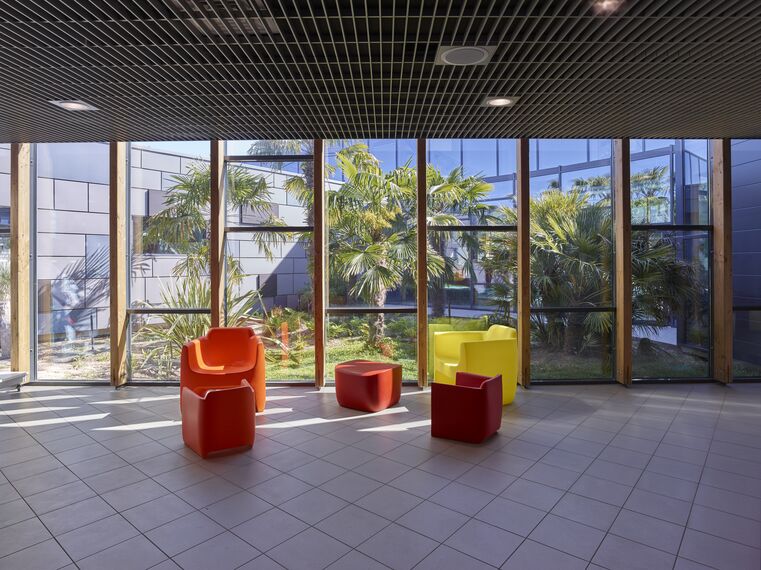 ConceptWall 50 Murs rideaux - Sports Centre Aquatique Beaucouze situé à Beaucouzé, France