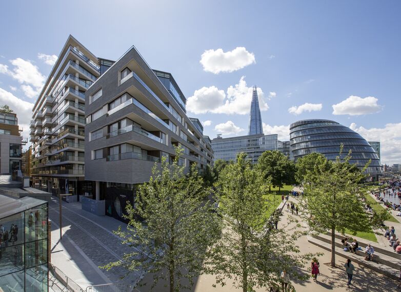 ConceptSystem 68 Fenêtres, ConceptWall 60 Murs rideaux, ConceptPatio 130 Coulissants, ConceptSystem 77 Fenêtres, ConceptSystem 77 Portes et ConceptWall 50 Murs rideaux - One Tower Bridge situé à London, Royaume-Uni