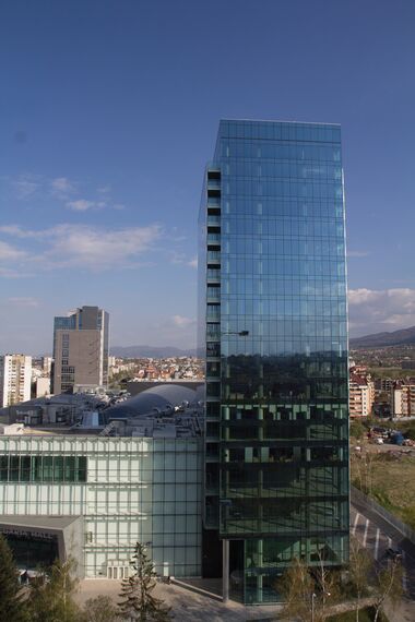 ConceptWall 60 Murs rideaux, ConceptSystem 77 Fenêtres, ConceptWall 50 Murs rideaux, CW 50-SG Murs rideaux, CW 50-SC Murs rideaux et CS 77 Hidden Vent Fenêtres - Immeuble de bureaux Bulgaria Mall situé à Sofia, Bulgarije