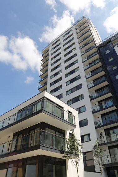 CS 38-SL Systèmes annulés, ConceptSystem 77 Fenêtres, ConceptPatio 130 Coulissants, Vision 50 Portes et ConceptWall 50 Murs rideaux - Complexe immobilier Paynes & Borthwick situé à London, Royaume-Uni