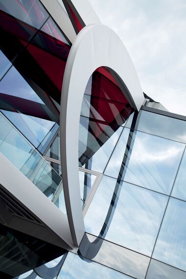 ConceptWall 50 Murs rideaux et CW 50-SC Murs rideaux - Centre Commercial Médiacité situé à Luik, Belgique