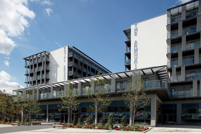 ConceptWall 50 Murs rideaux - Complexe immobilier The Armouries situé à London, Royaume-Uni