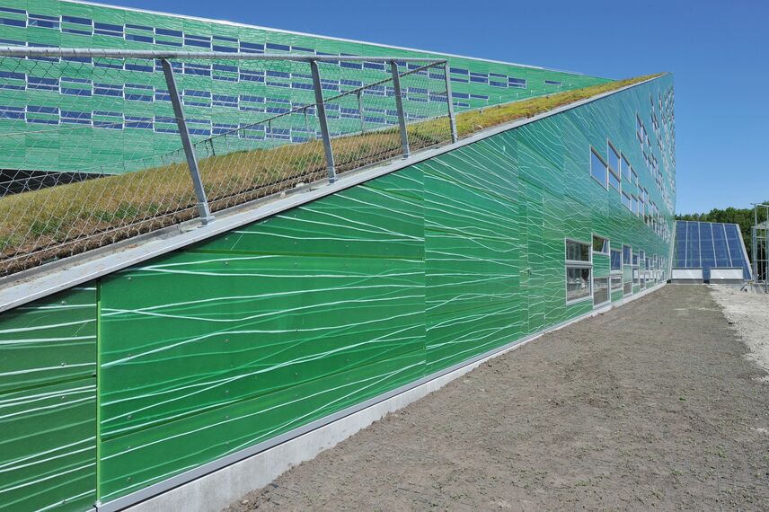 ConceptWall 50 Murs rideaux, EcoSystem 50 Fenêtres et EcoSystem 50 Portes - Université/Grande Ecole Centre for Life Sciences situé à Groningen, les Pays-Bas