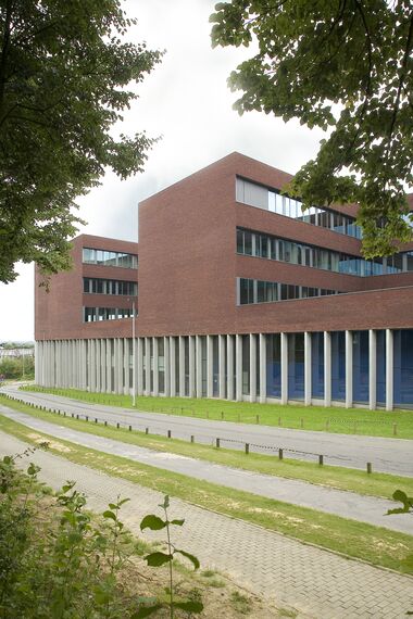 ConceptWall 50 Murs rideaux - Ecole/Collège/Lycée Faculteit REGA - V&V Leuven situé à Leuven, Belgique