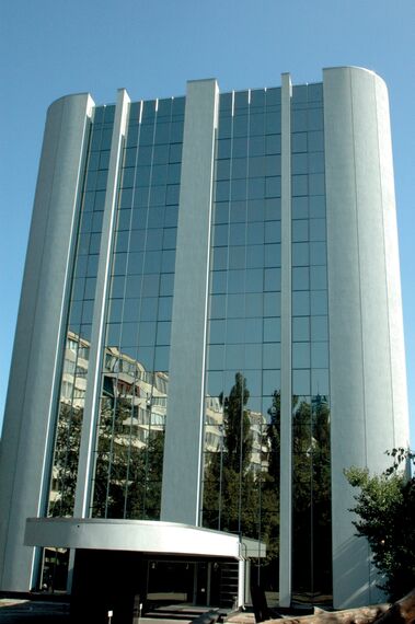 ConceptWall 50 Murs rideaux - Immeuble de bureaux BS NII FermMash Degtjarivska str 62 situé à Kiev, Ukraine