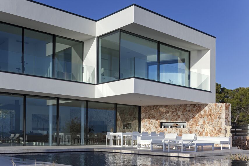 ConceptPatio 68 Coulissants et HiFinity Coulissants - Villa El Mar situé àEspagne