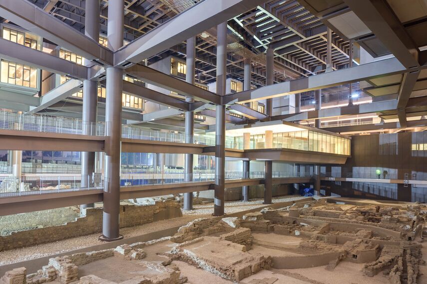 ConceptWall 50 Murs rideaux et ConceptSystem 68 Portes - Antakya Hilton Museum Hotel situé à Hatay, Turquie