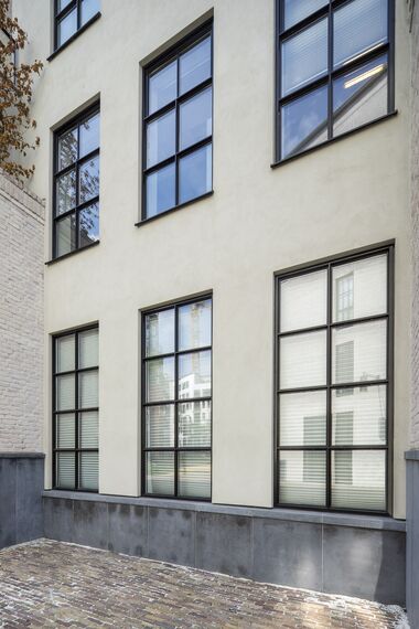 SlimLine 38 Fenêtres et ConceptWall 50 Murs rideaux - Maankwartier situé à Heerlen, les Pays-Bas
