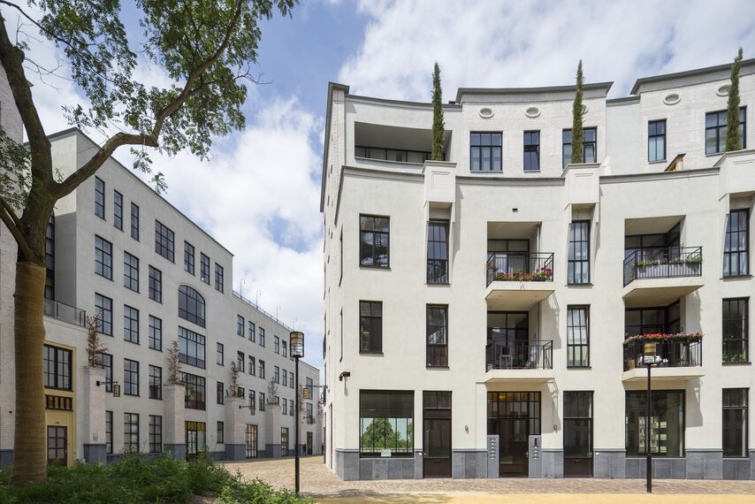 SlimLine 38 Fenêtres et ConceptWall 50 Murs rideaux - Maankwartier situé à Heerlen, les Pays-Bas