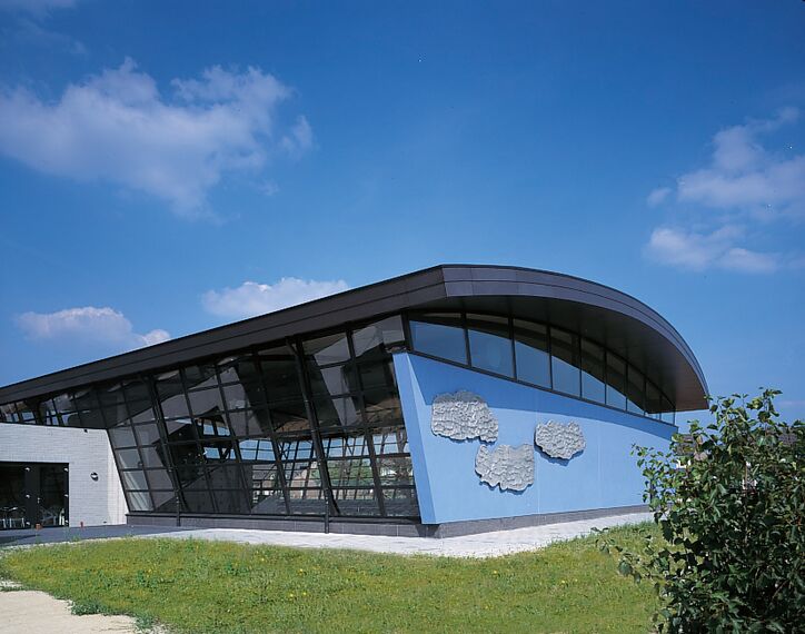 ConceptWall 50 Murs rideaux - Piscine Sports centre Reeshof situé à Tilburg, les Pays-Bas