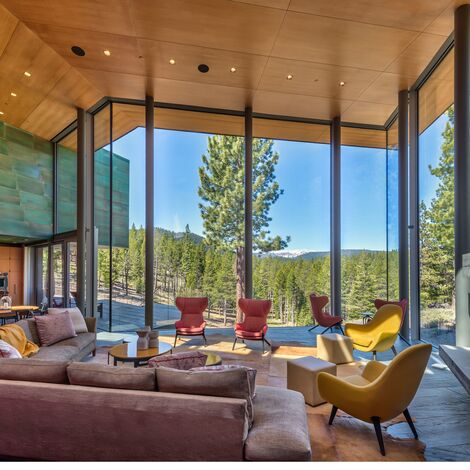 SlimLine 38 Fenêtres, SlimLine 38 Portes, ConceptWall 50 Murs rideaux et Mosquito Produits Périphériques - Martis Camp situé à Truckee, CA, États-Unis d'Amérique