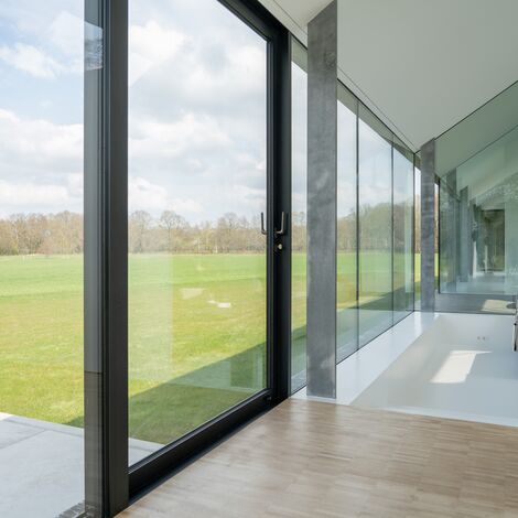 SlimLine 38 Portes, ConceptPatio 130 Coulissants et ConceptSystem 77 Fenêtres - Het Kleine Krikhaar situé à Geesteren, les Pays-Bas