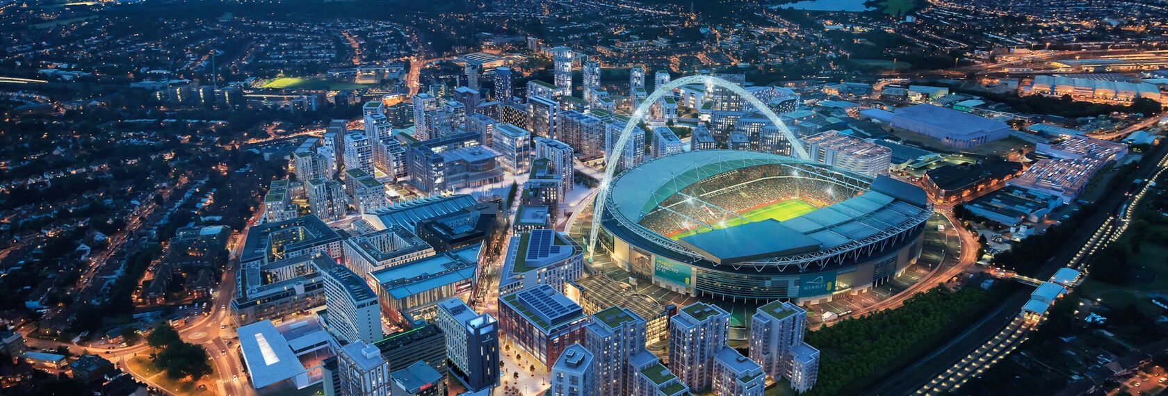 ConceptSystem 77 Fenêtres, ConceptSystem 77 Portes, CS 86-HI (c) Systèmes annulés et ConceptWall 50 Murs rideaux - Wembley Park situé à London, Royaume-Uni