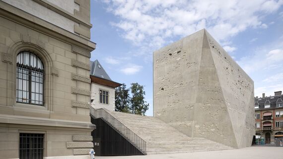 ConceptWall 50 Murs rideaux - Musée Extension to the Historisches Museum in Bern situé à Bern, Suisse