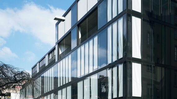 Centre Commercial Manor Store AG situé à Biel, Suisse